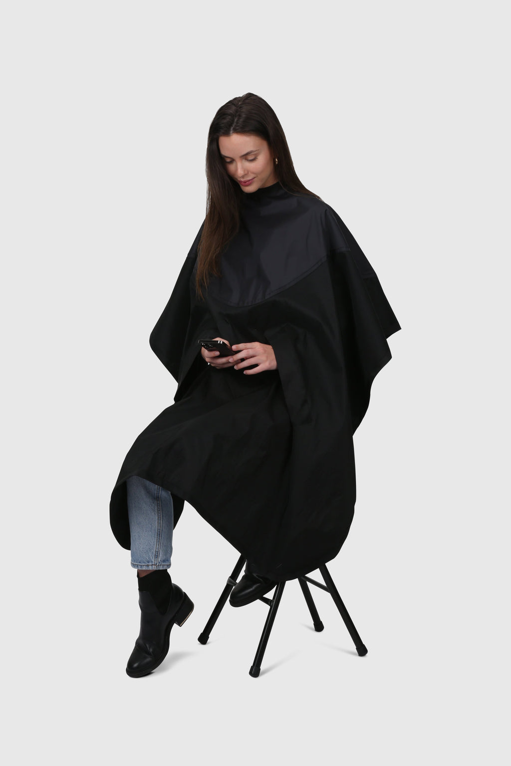 Ultimate Arm Hole Cape — Hands-Free Salon Cape