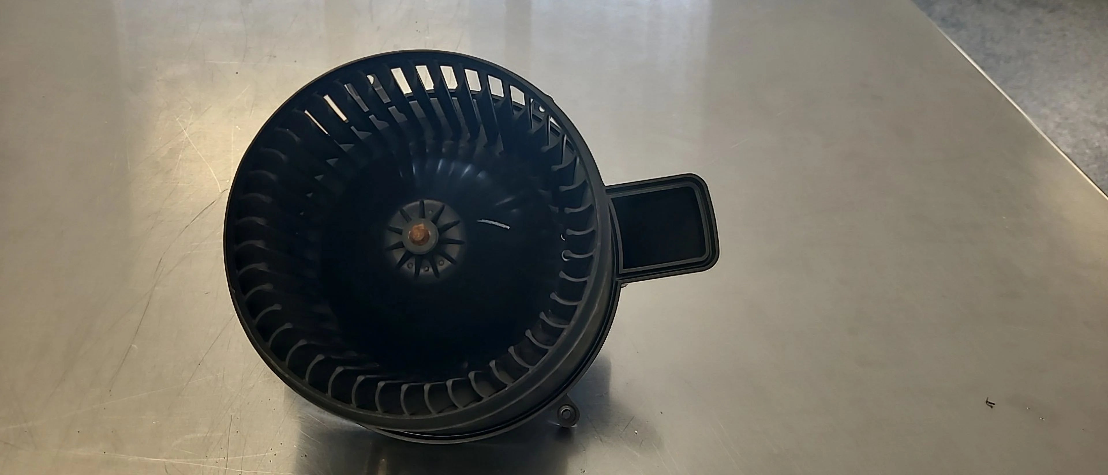 Pre-Owned 2014 Jeep Grand Cherokee Blower Motor OEM LKQ (Good)