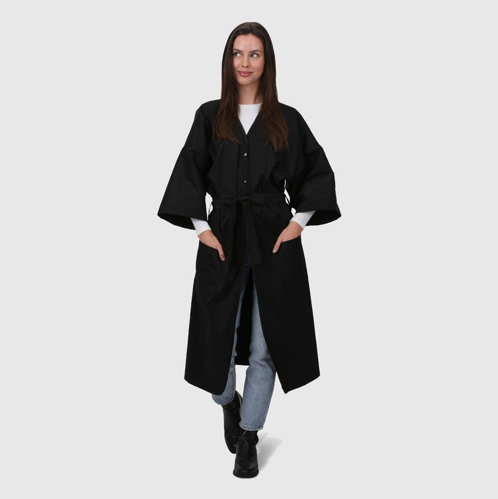 Salon Client Robe — Waterproof & Bleach-Proof